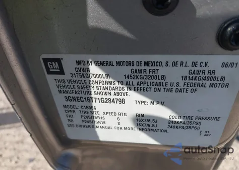 2001 Chevrolet Suburban 1500 Ls from USA, damaged, VIN 3GNEC16T71G284798